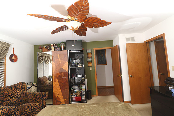 16937 S. Cottage Grove 009