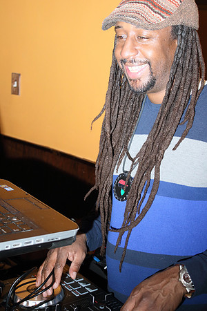 TM4A0250