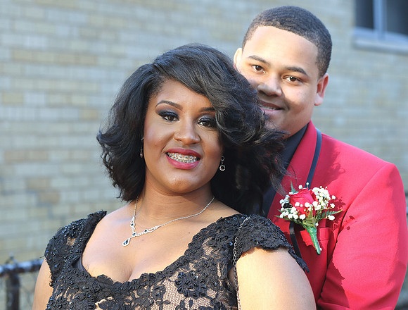 Prom 025