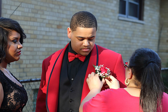 Prom 022